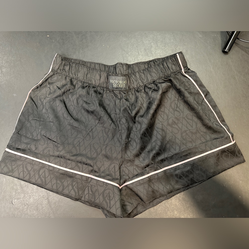 Victoria Secret silky lounge shorts